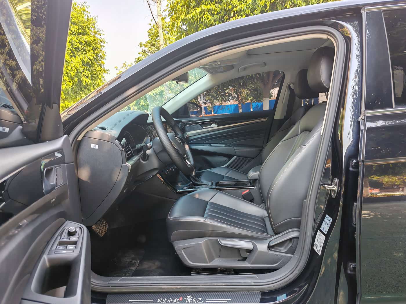 Volkswagen Passat 1.4 л 2021 г. Чёрный, пробег 43000 км