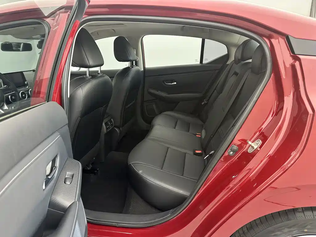 Nissan Sylphy — миниатюра 13