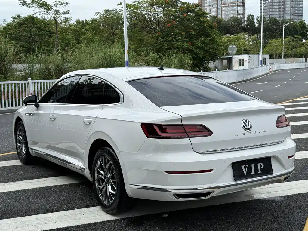 Volkswagen CC — миниатюра 12