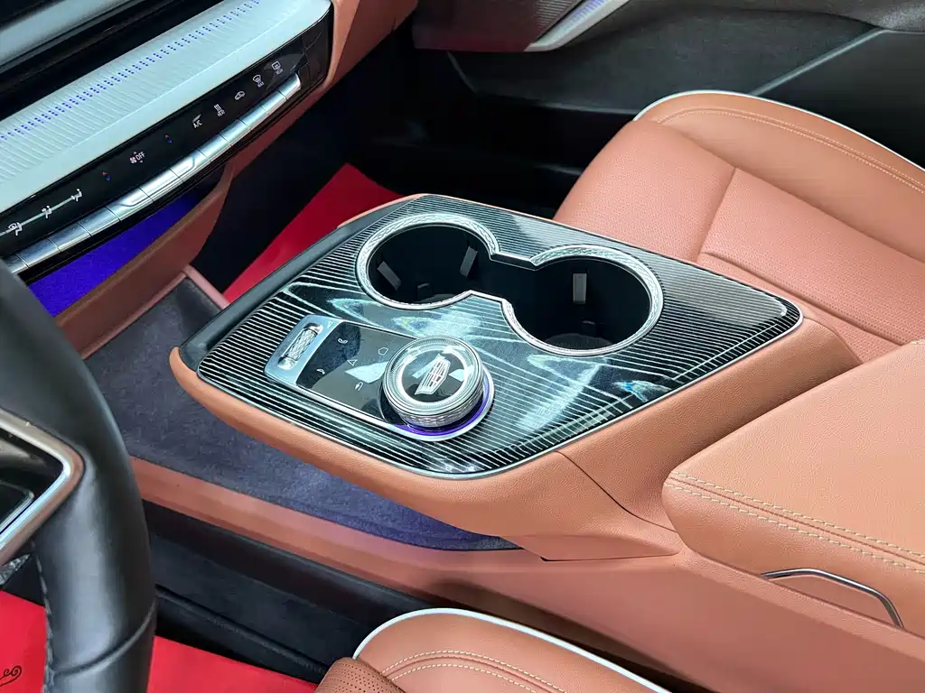 Cadillac IQ — миниатюра 25