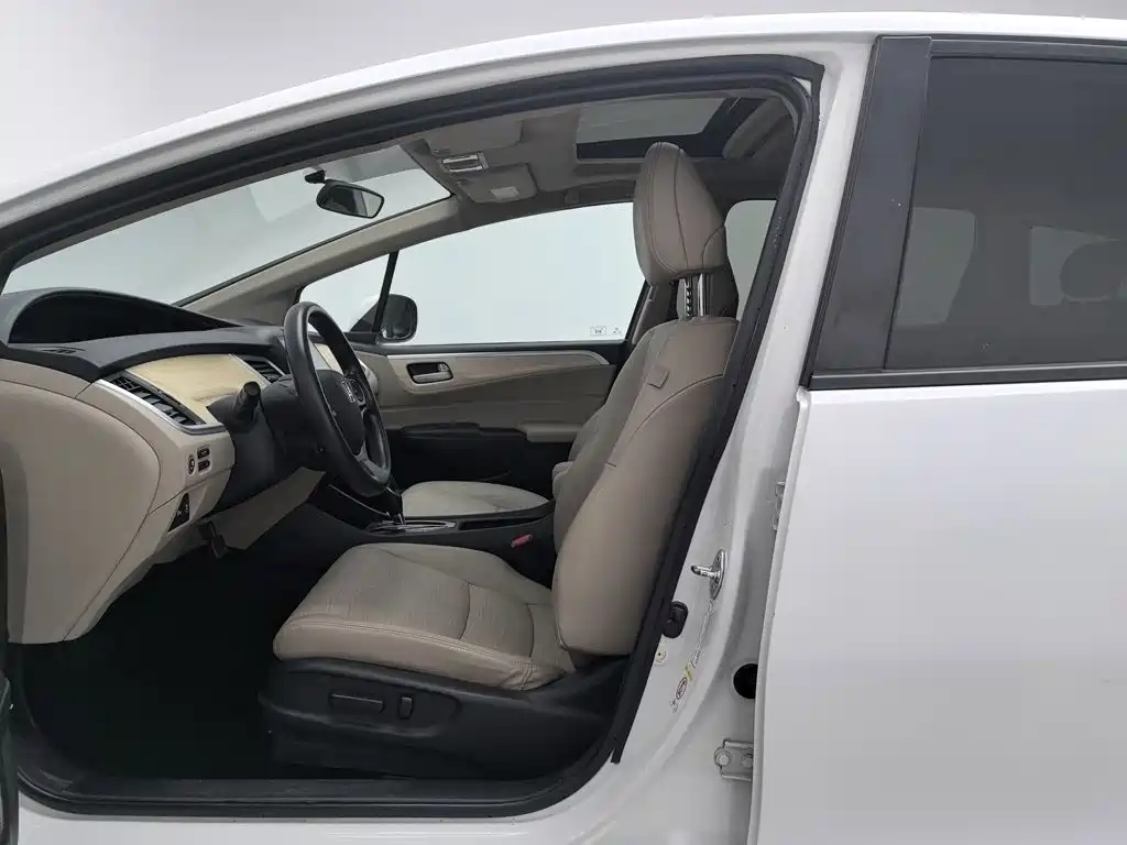 Honda Jade — миниатюра 10