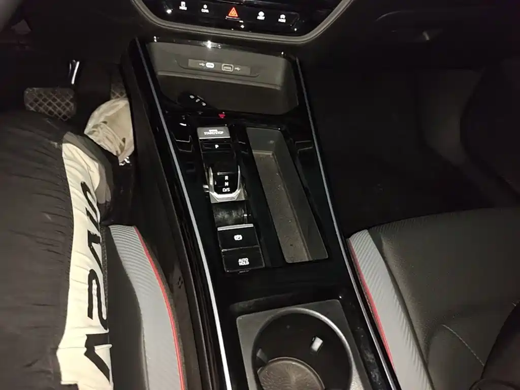 Volkswagen Lamando — миниатюра 14
