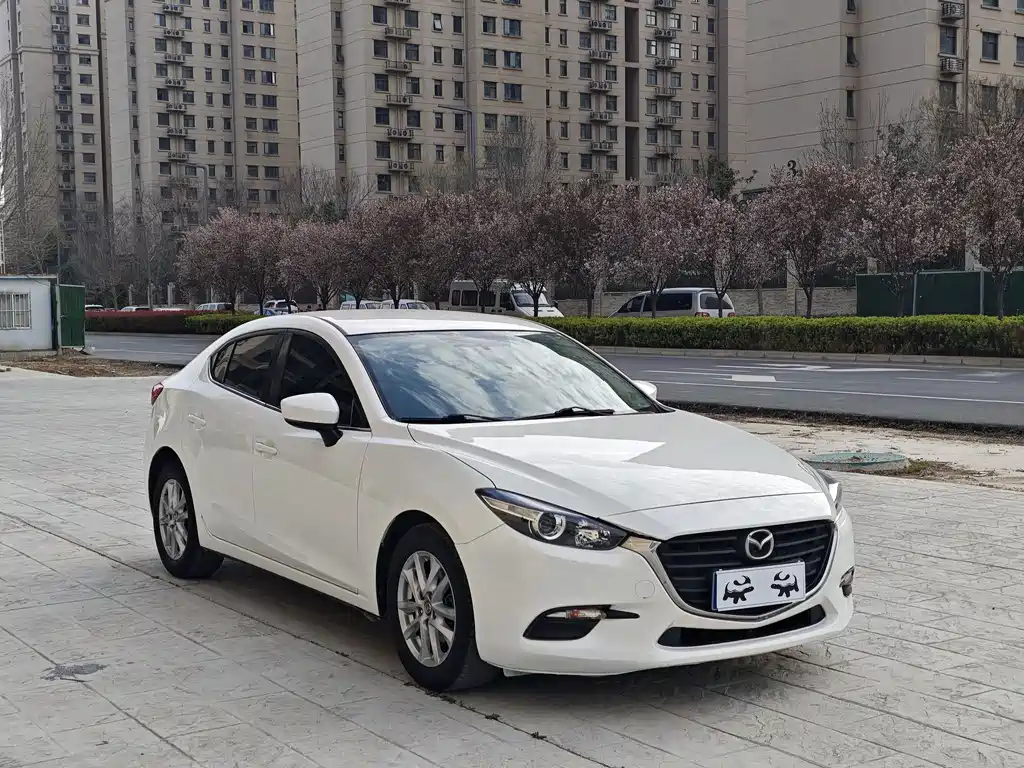 MAZDA 3 ANGKESAILA
