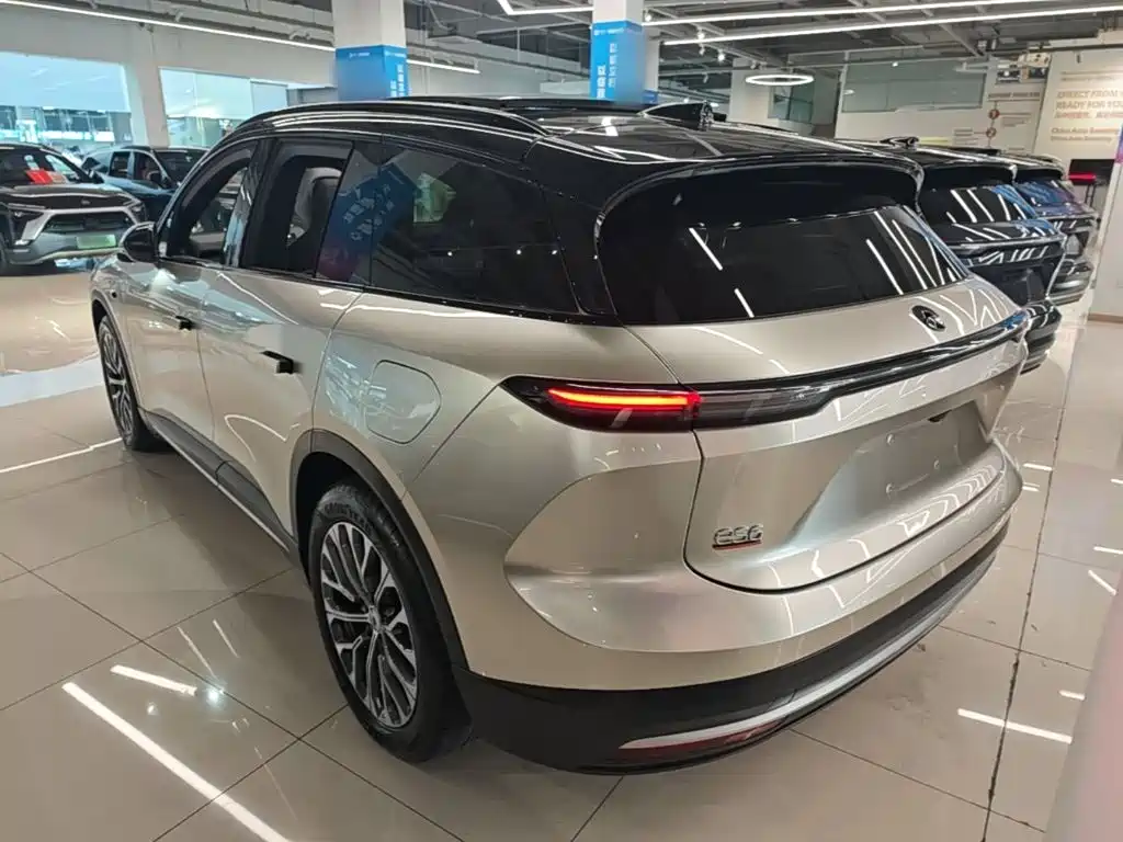 NIO ES6 — миниатюра 5