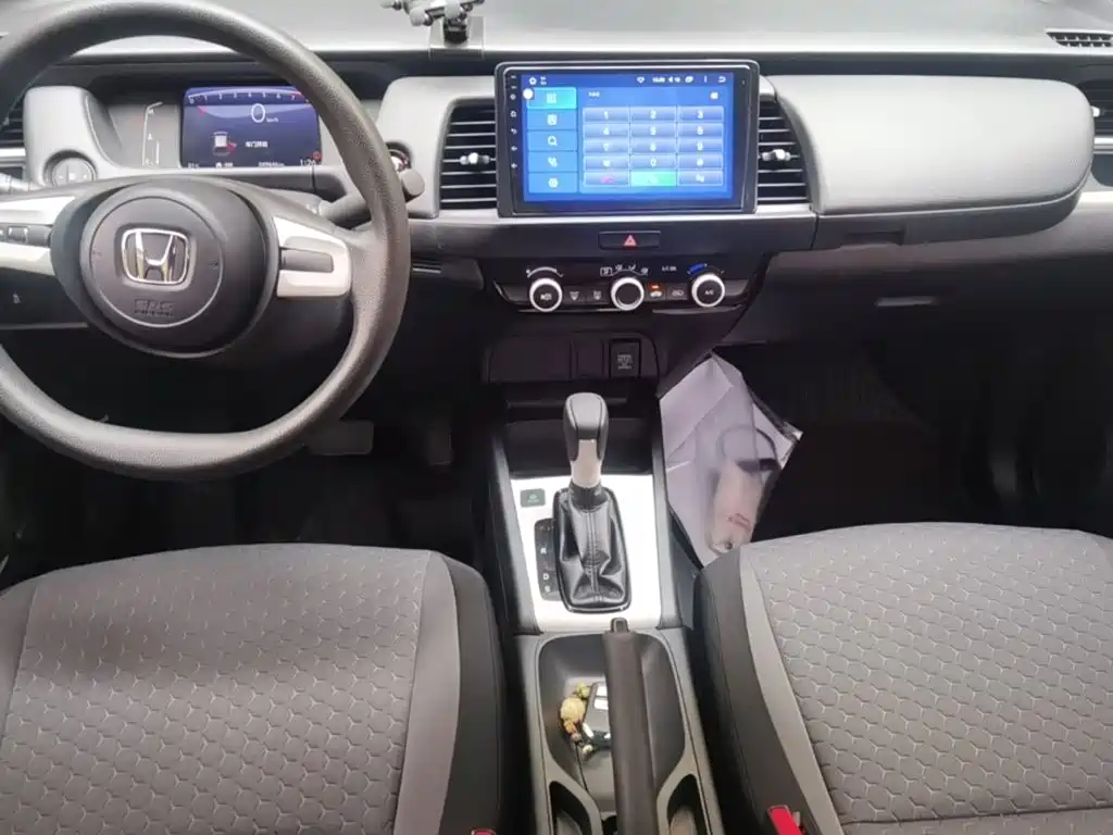 Honda Fit — миниатюра 13