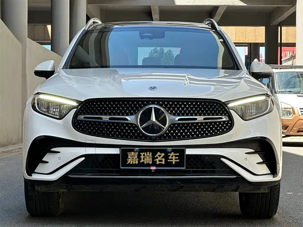 Mercedes-Benz GLC 2024 GLC 300 L 4MATIC 5 мест