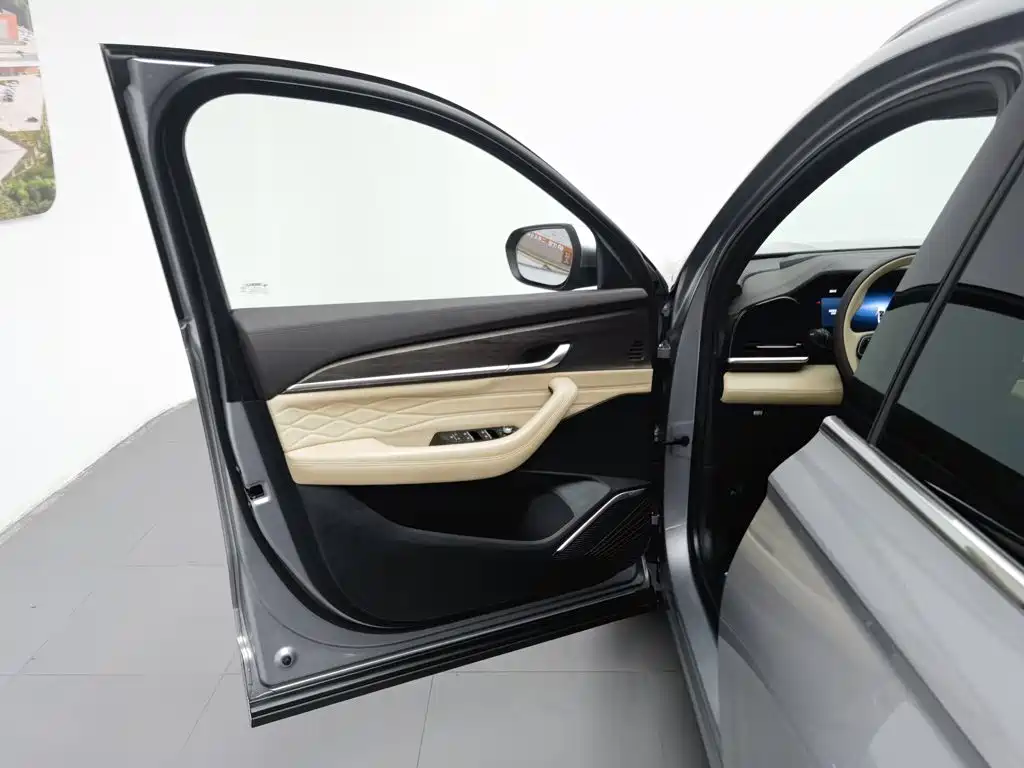 Geely Monjaro L 2025 2.0TD AT