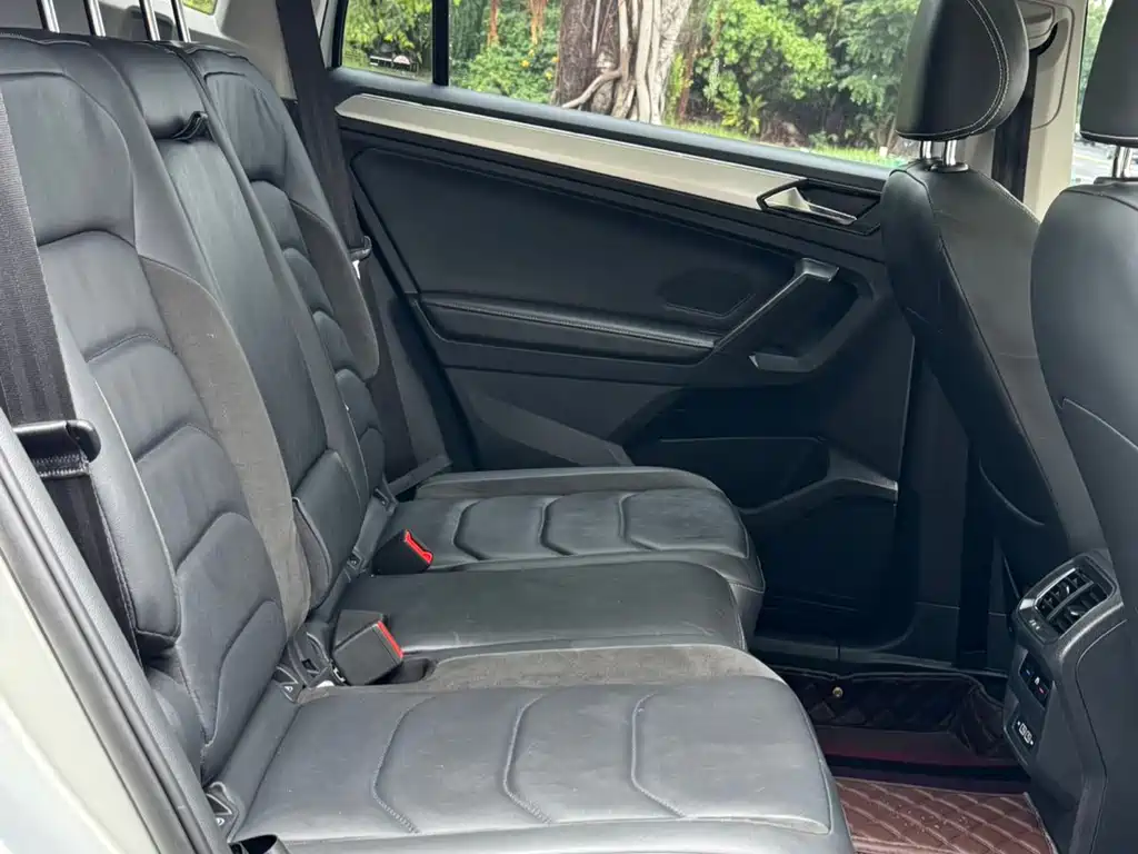Volkswagen Tiguan L — миниатюра 11