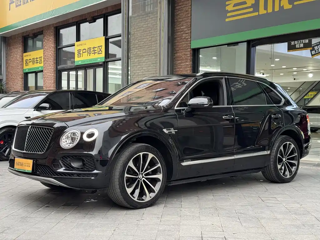 Bentley Bentayga — миниатюра 4