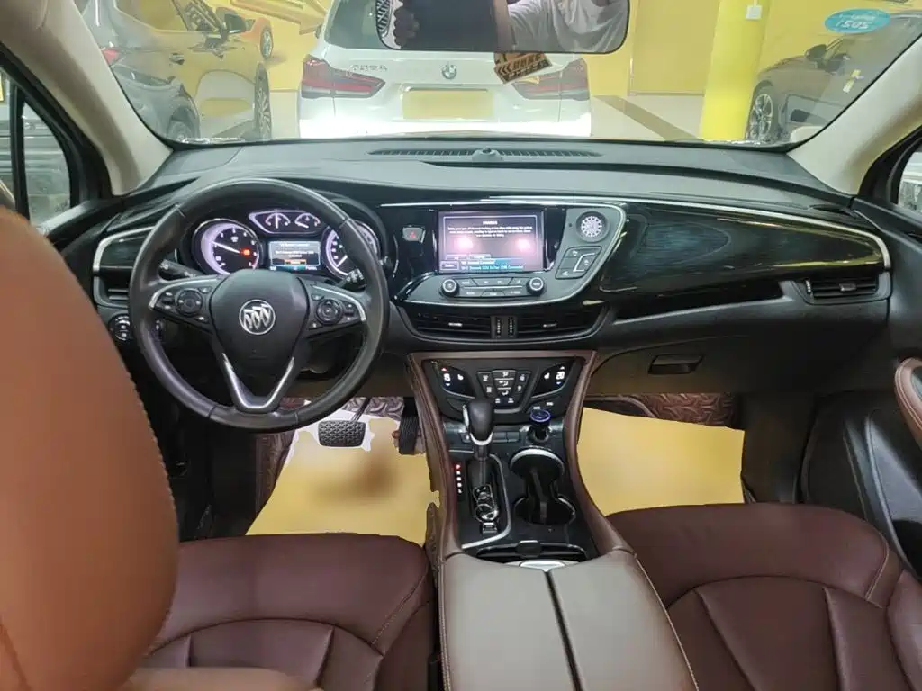 Buick Envision Plus — миниатюра 10