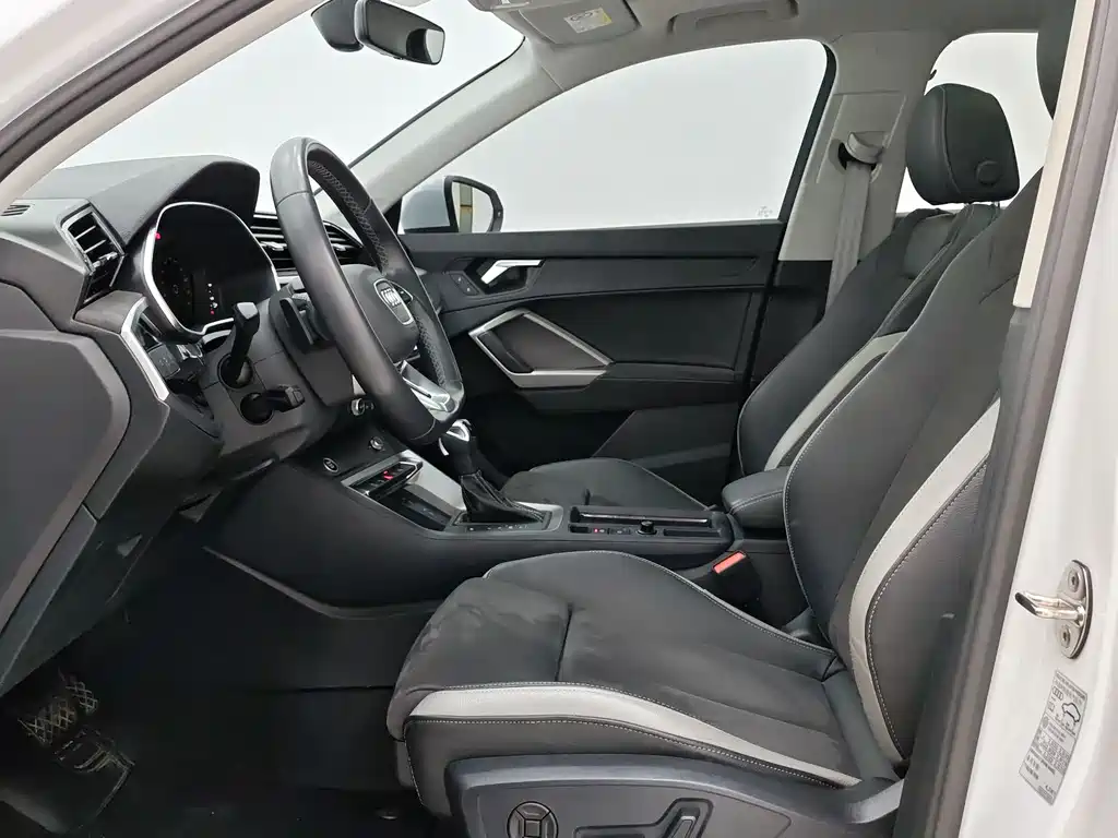 Audi Q3 2022 35 TFSI Fashion