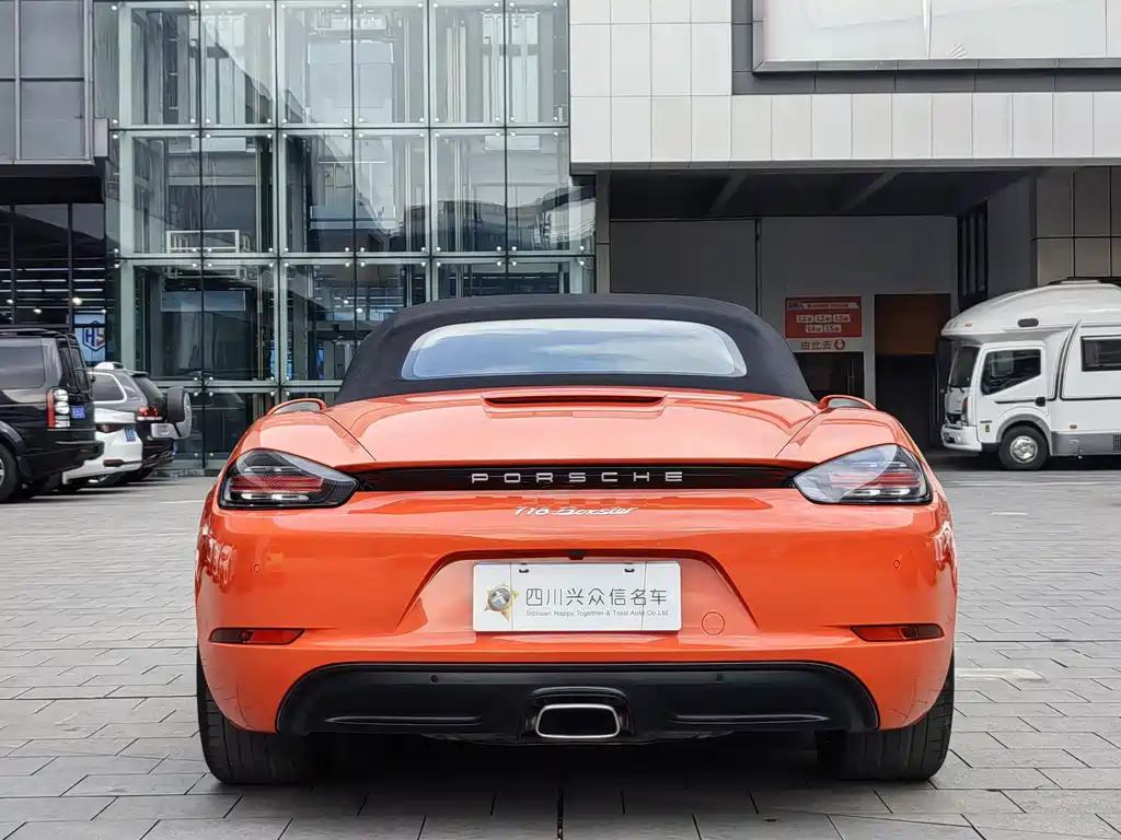 PORSCHE 718