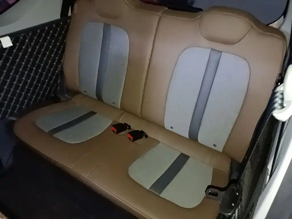 Wuling MINIEV — миниатюра 17