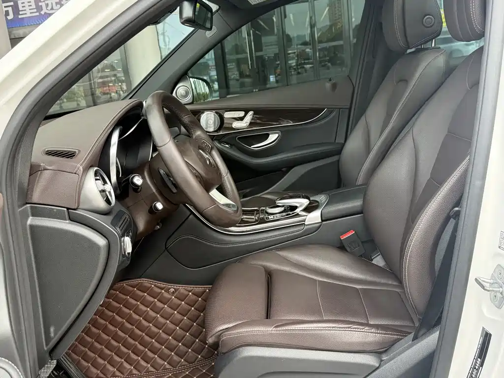 Mercedes-Benz GLC — миниатюра 13