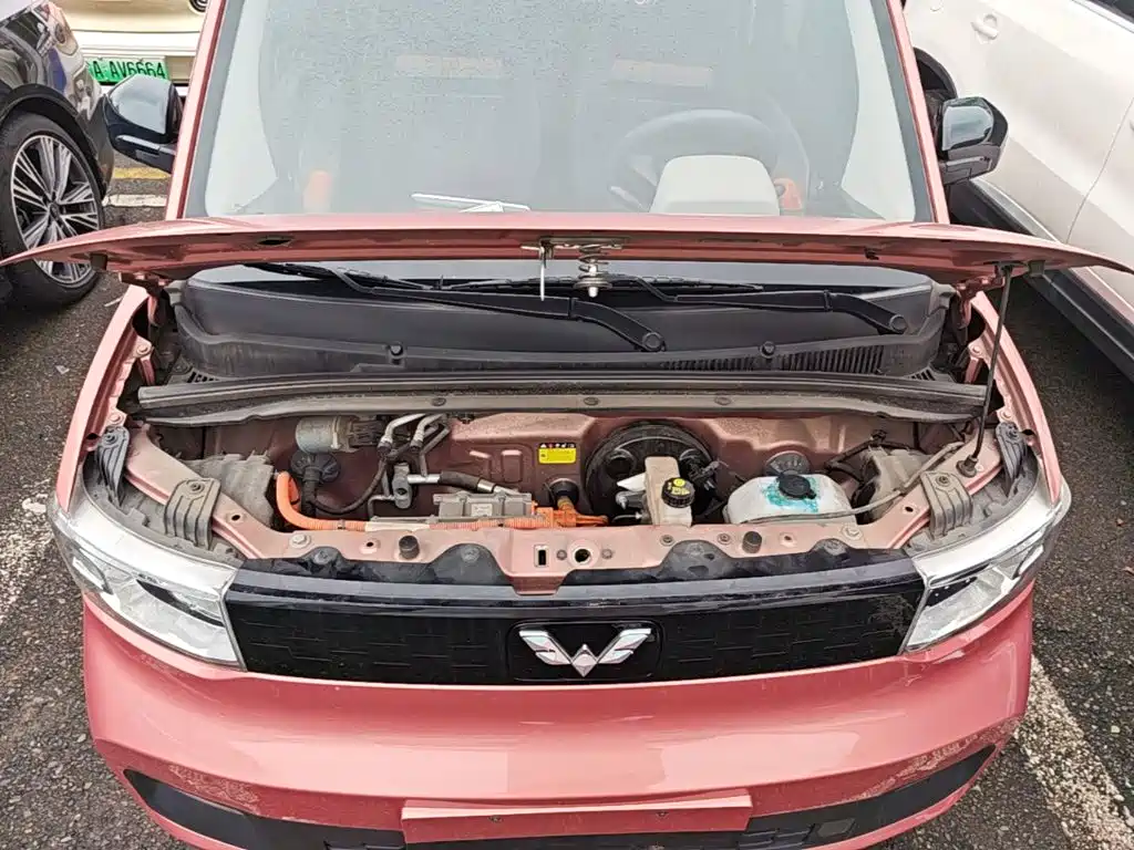Wuling MINIEV — миниатюра 20