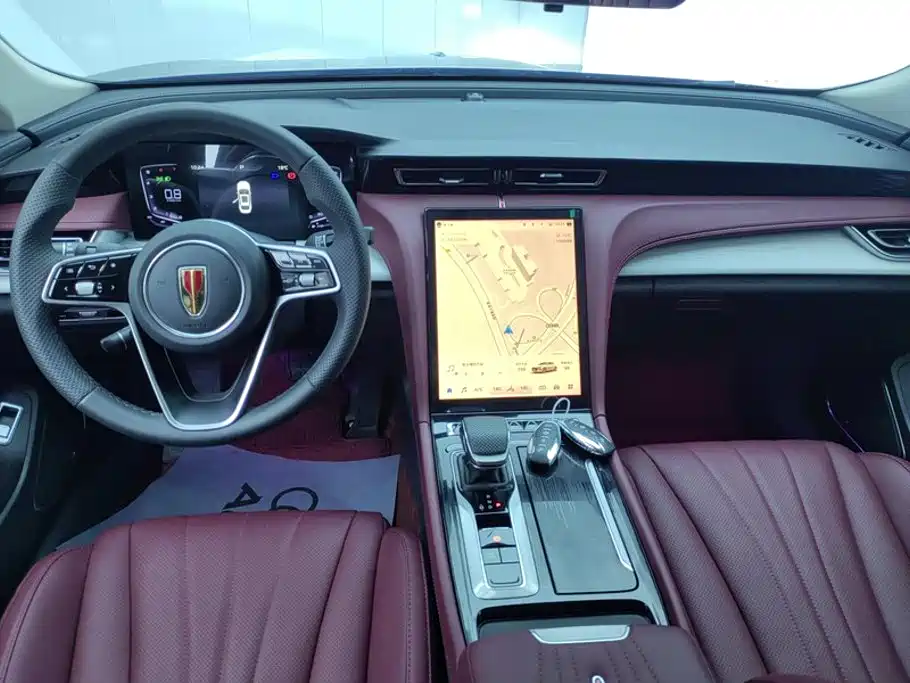 Hongqi Hongqi H5 — миниатюра 12