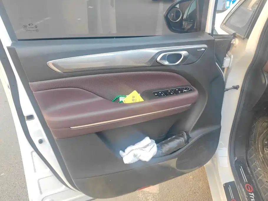 GAC Motor Trumpchi M6 — миниатюра 7