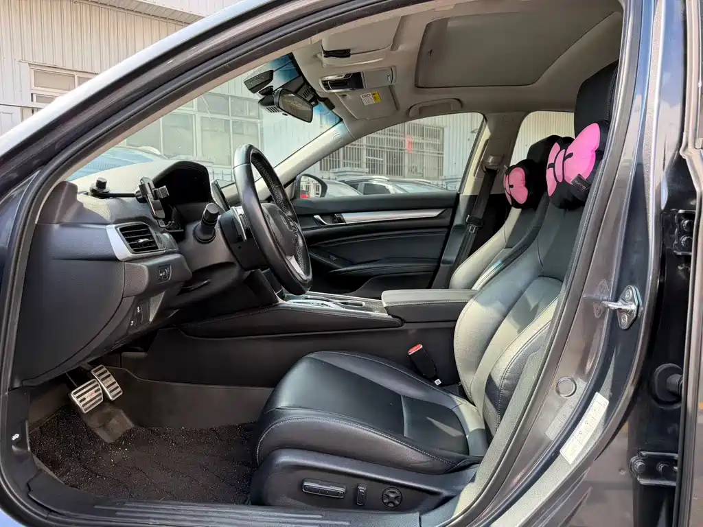 Honda Accord — миниатюра 4