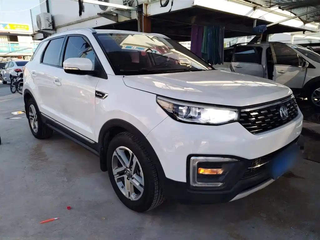 CHANGAN CS55