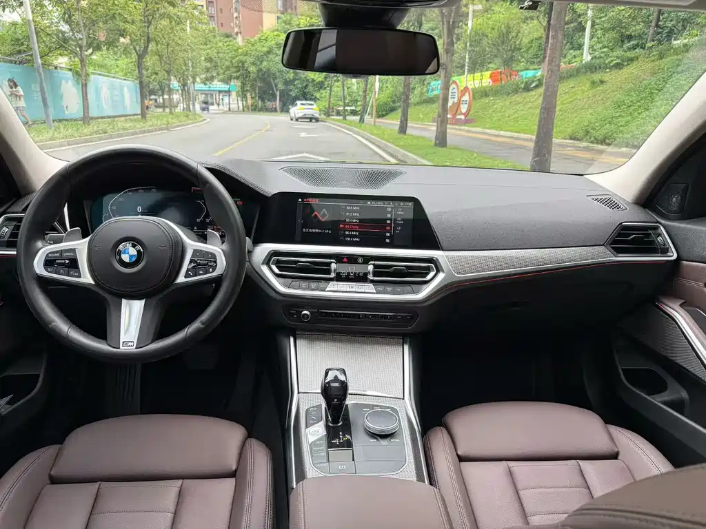 BMW 3 Series — миниатюра 5