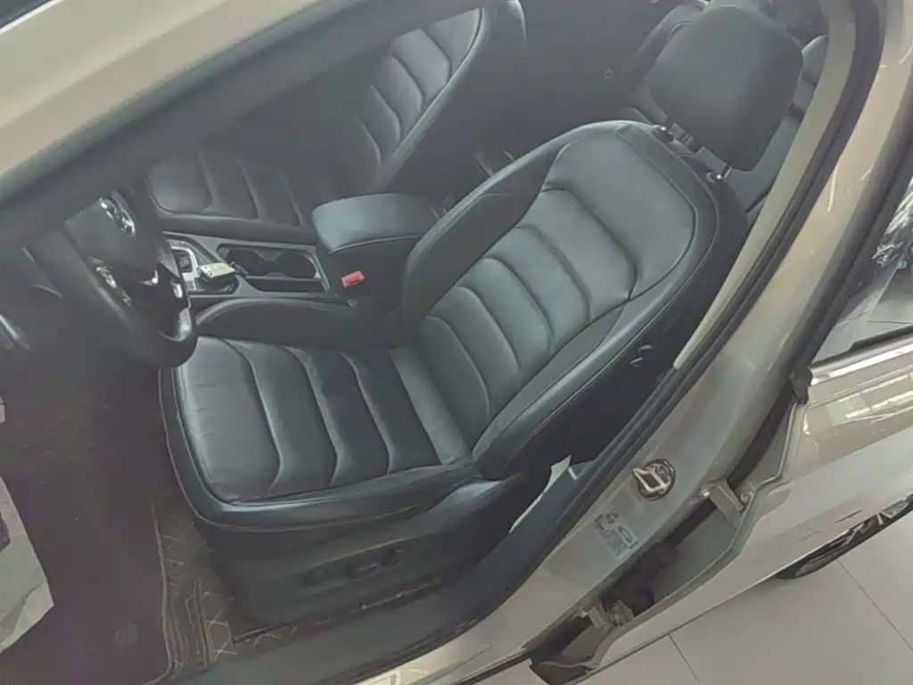 Volkswagen Tiguan L — миниатюра 15