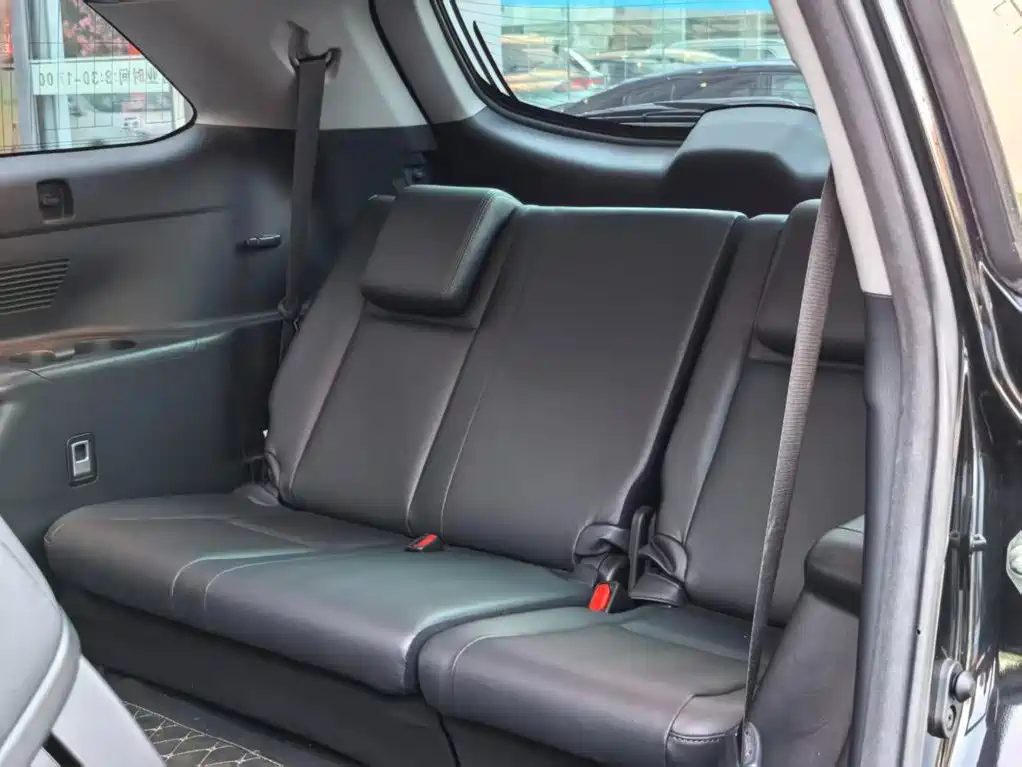 Toyota Highlander — миниатюра 7