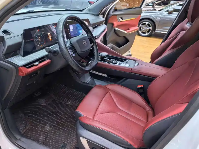 Changan Changan CS75PLUS — миниатюра 4