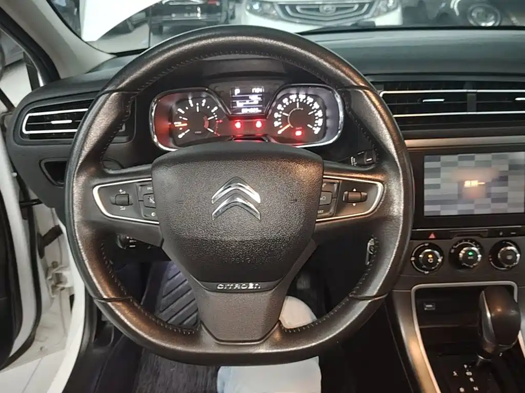 Citroen C4 — миниатюра 11