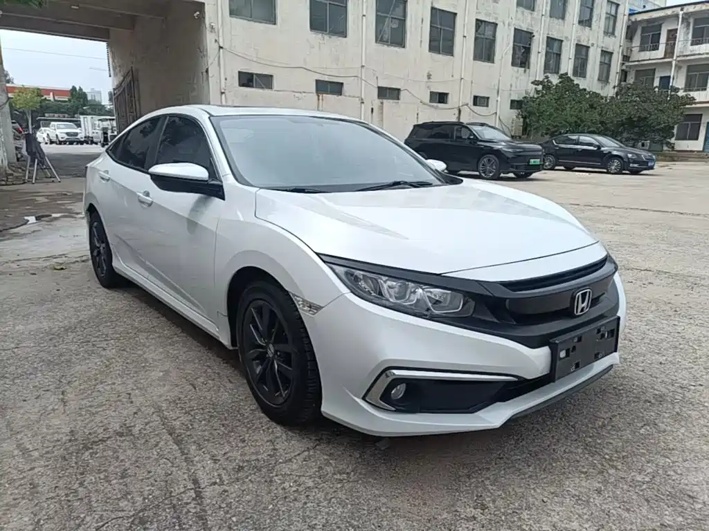 Honda Civic — миниатюра 4