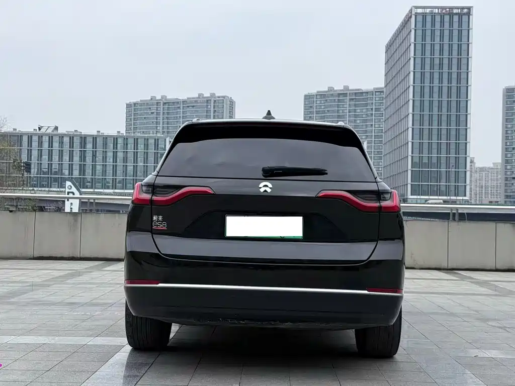 NIO NIO ES8