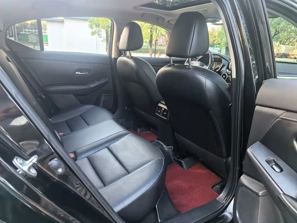 Nissan Sylphy — миниатюра 9