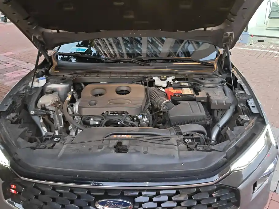 Ford Mondeo — миниатюра 10