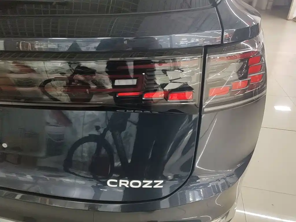 Volkswagen ID.6 Crozz — миниатюра 8