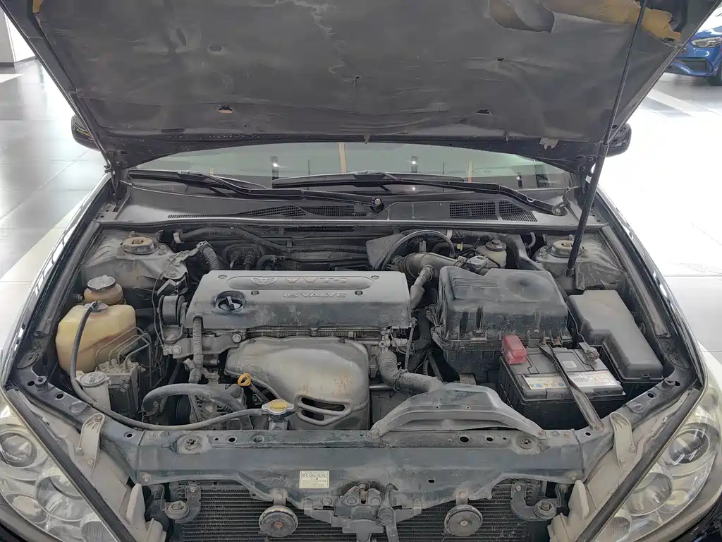 Toyota Camry — миниатюра 23