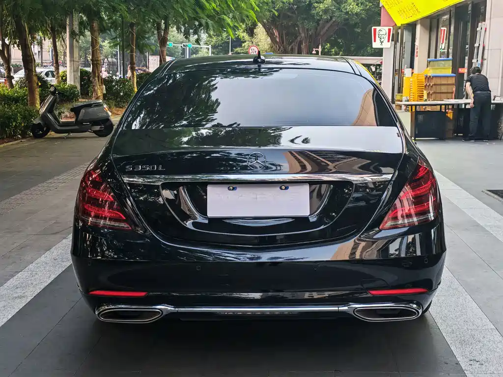Mercedes-Benz S-Class — миниатюра 23