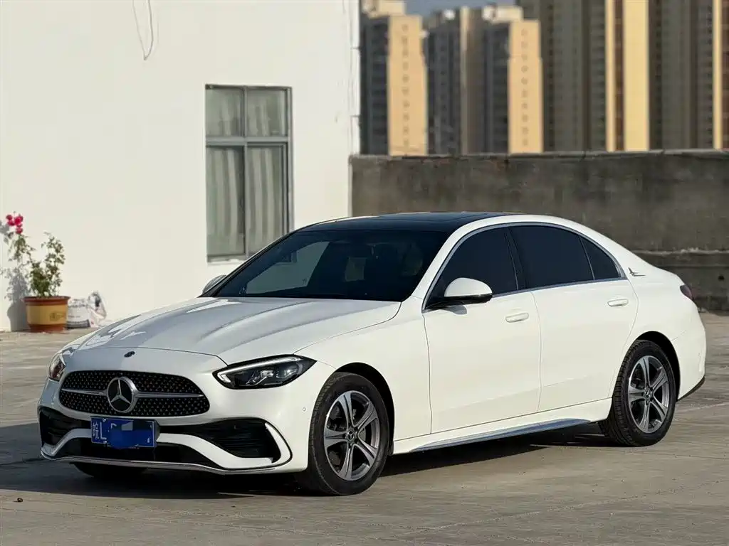 Mercedes-Benz C-Class 2021