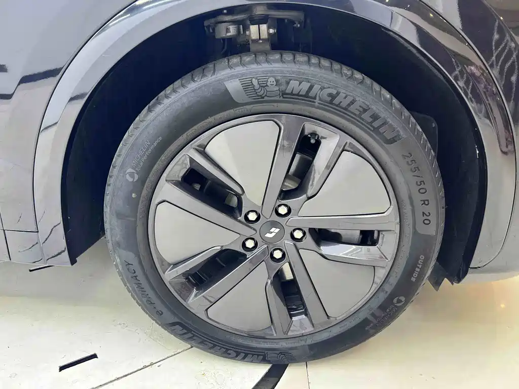 Li Auto Li L7 — миниатюра 24