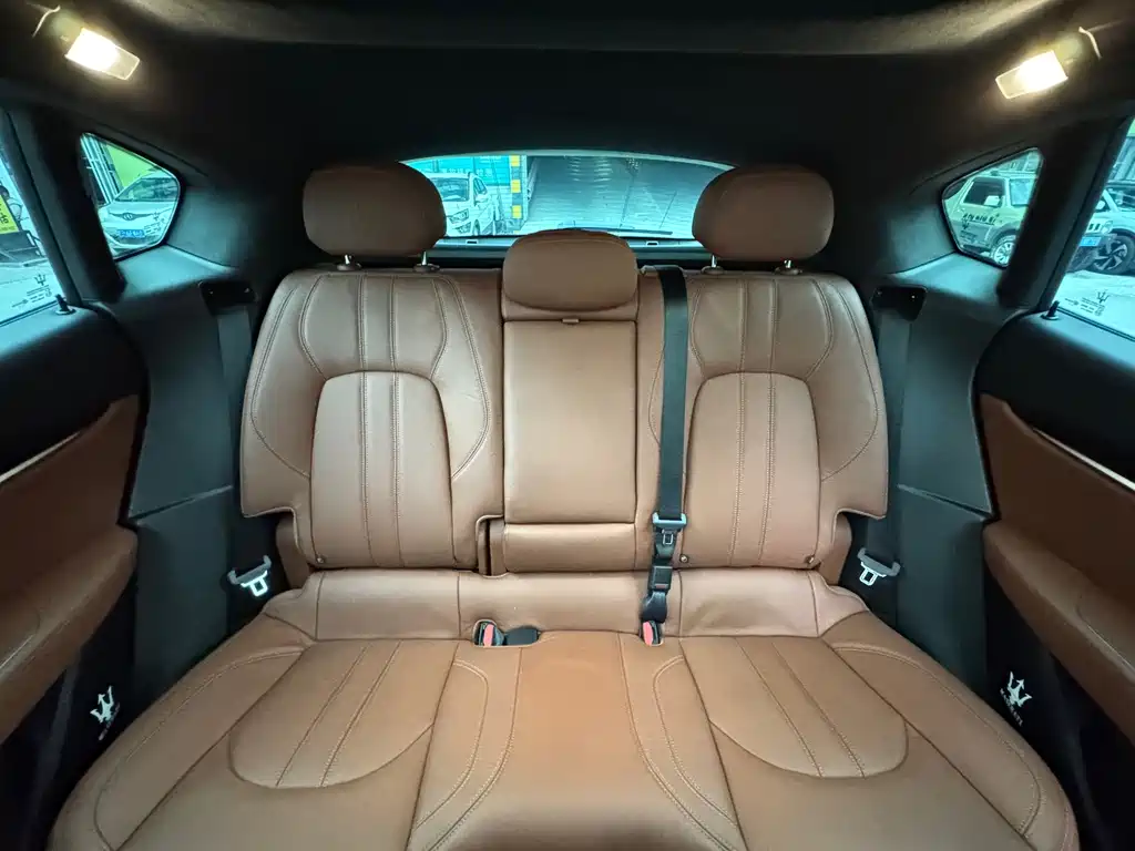 Maserati Levante — миниатюра 18