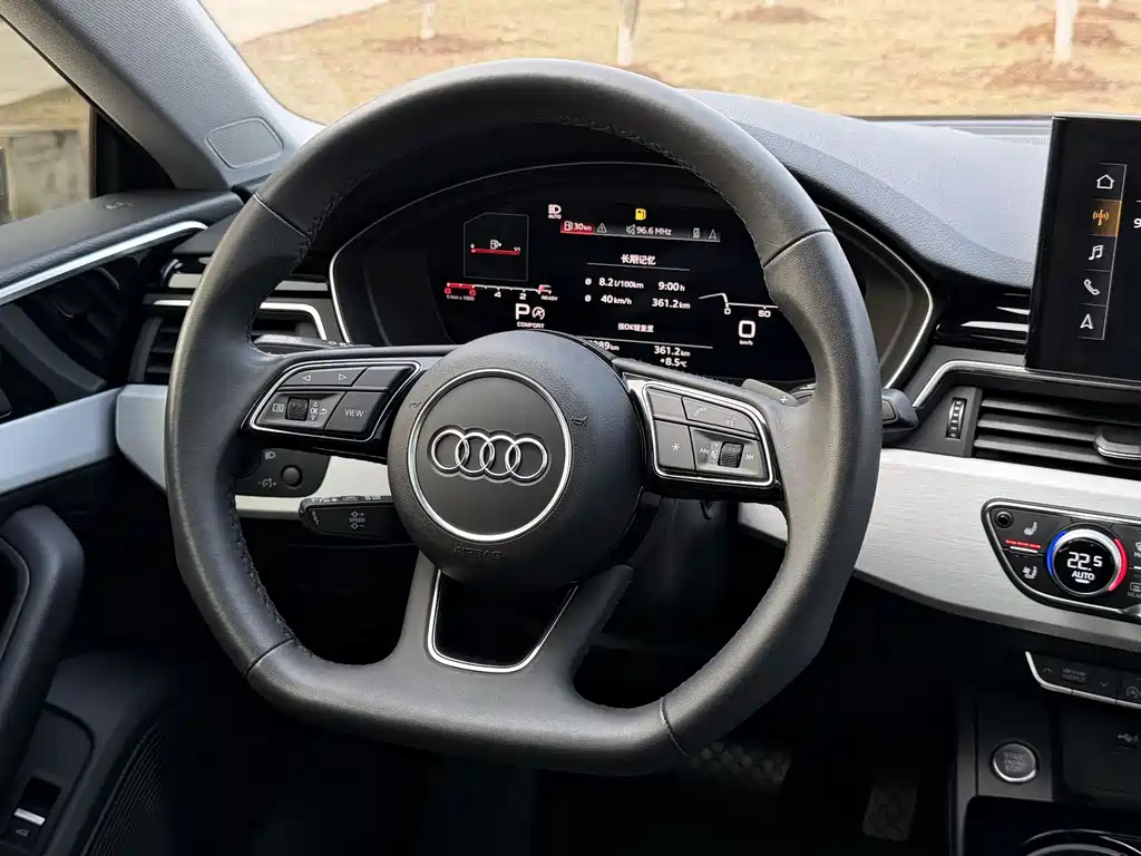 AUDI A5