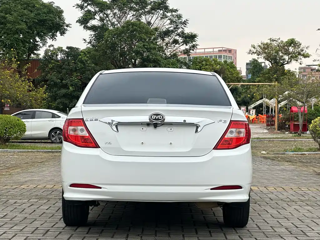 BYD F3 — миниатюра 6