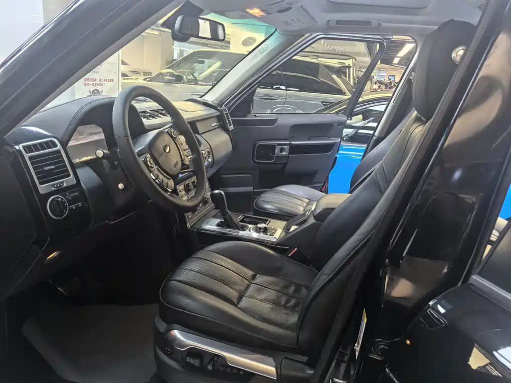 Land Rover Range Rover 2005 4.4