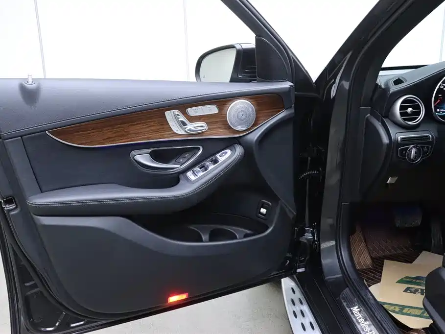 Mercedes-Benz GLC 2021 GLC 300 L 4MATIC
