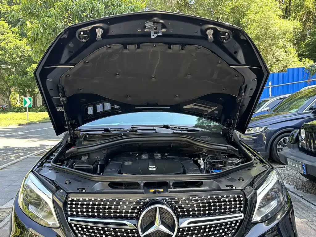 Mercedes-Benz GLE Coupe — миниатюра 13
