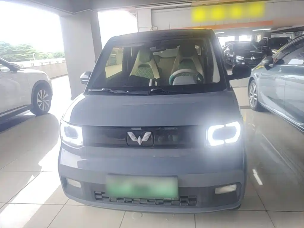 Wuling MINIEV — миниатюра 3