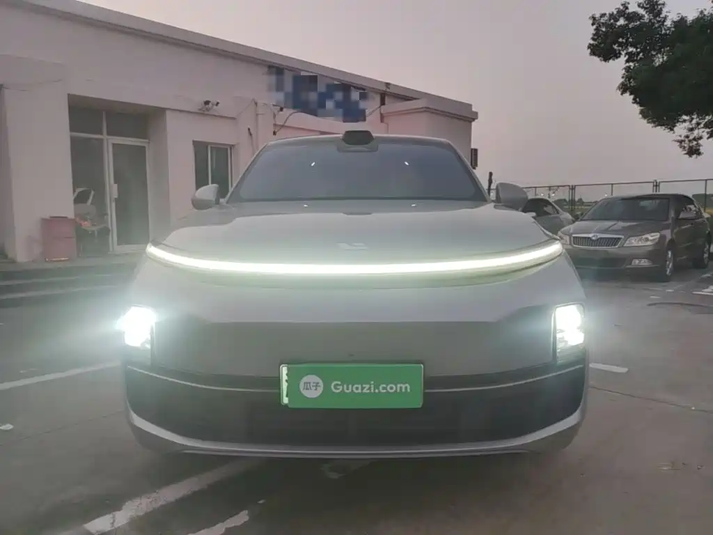Li Auto Li L9 — миниатюра 3