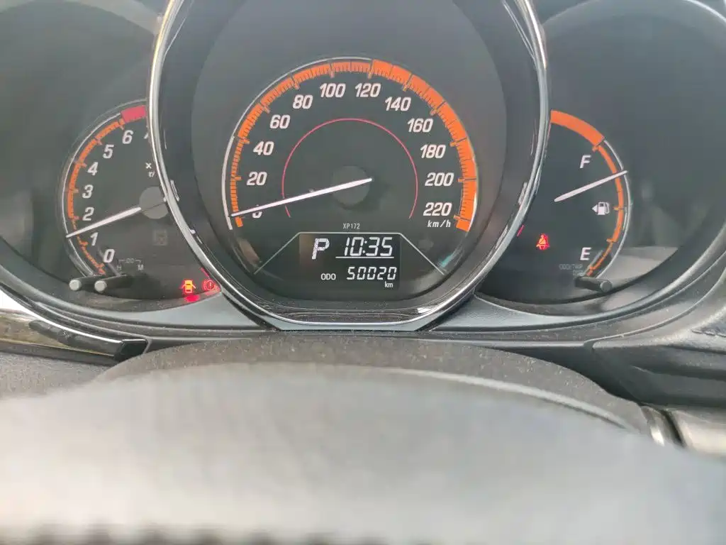 Toyota Yaris L — миниатюра 8