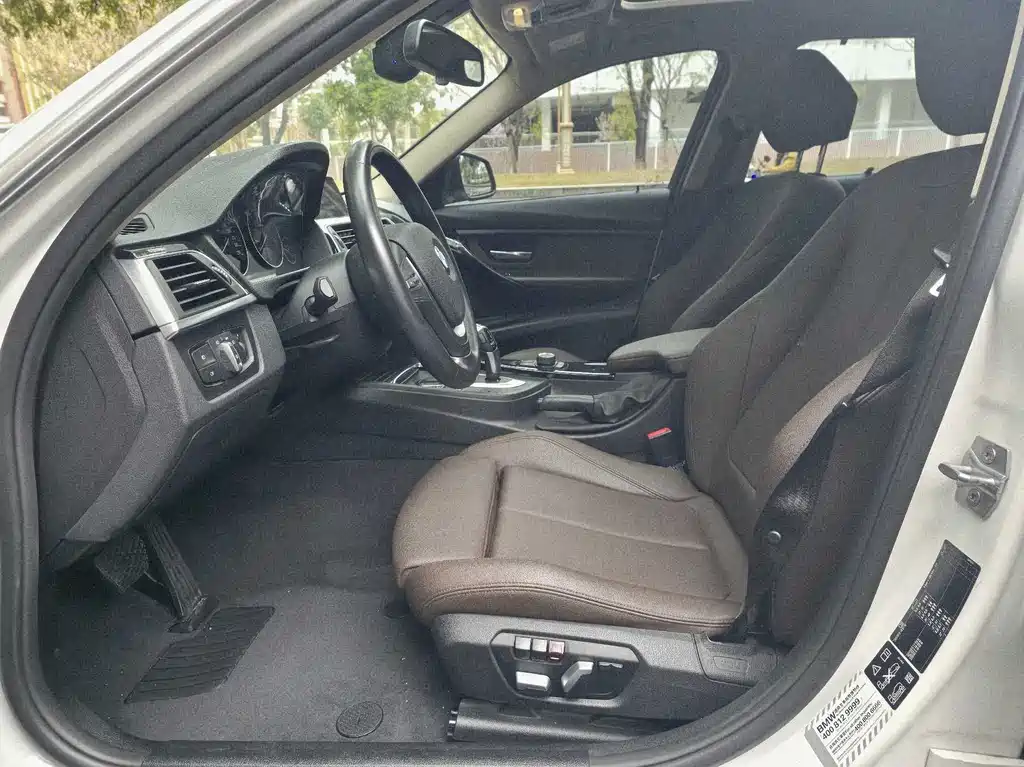 BMW 3 Series 3 2018 320Li xDrive Fashion