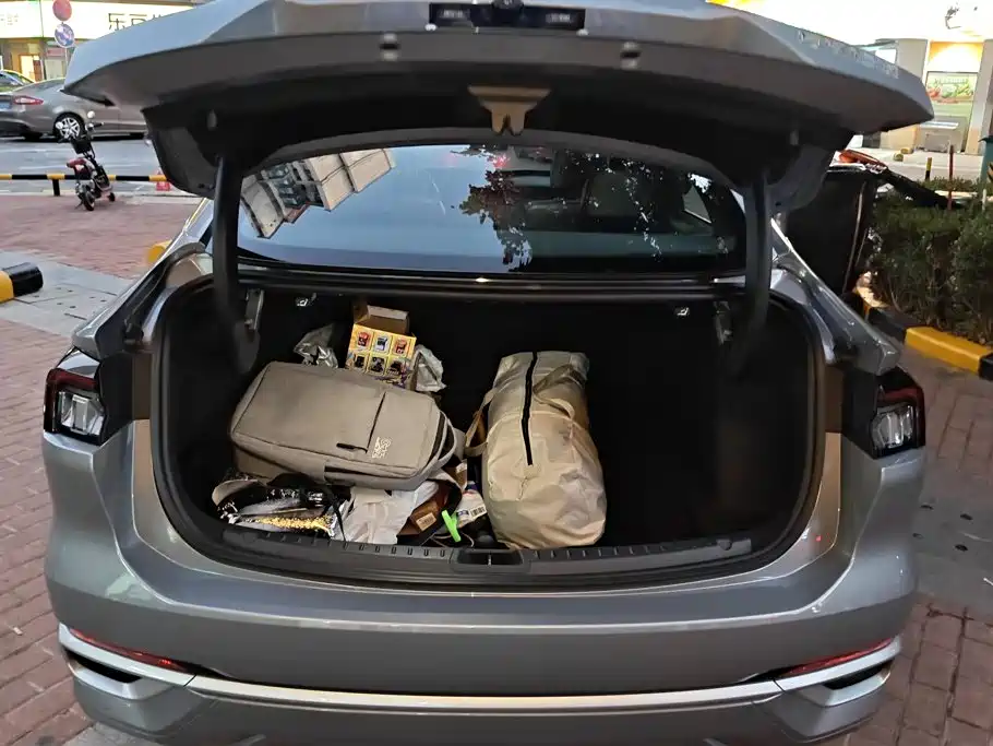 Ford Mondeo — миниатюра 4