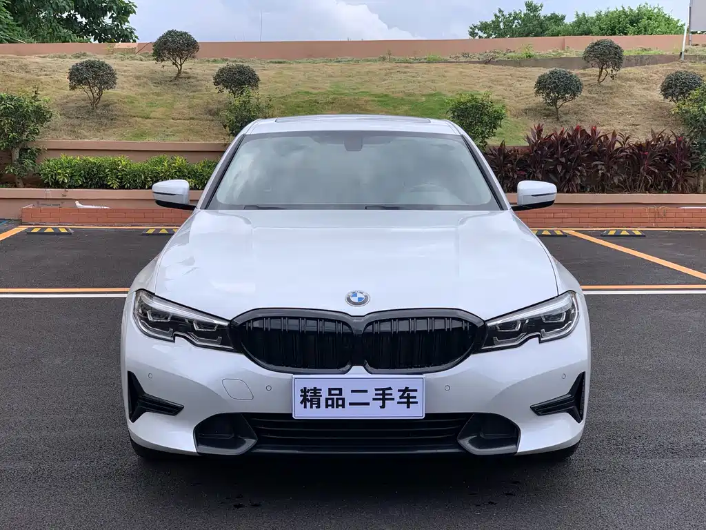 BMW 3 Series 3 2022 320i Sport