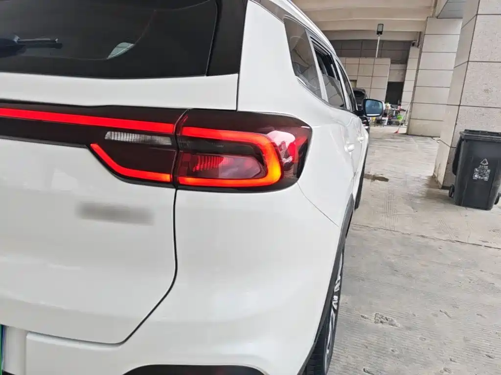 Chery Tiggo 8 — миниатюра 8
